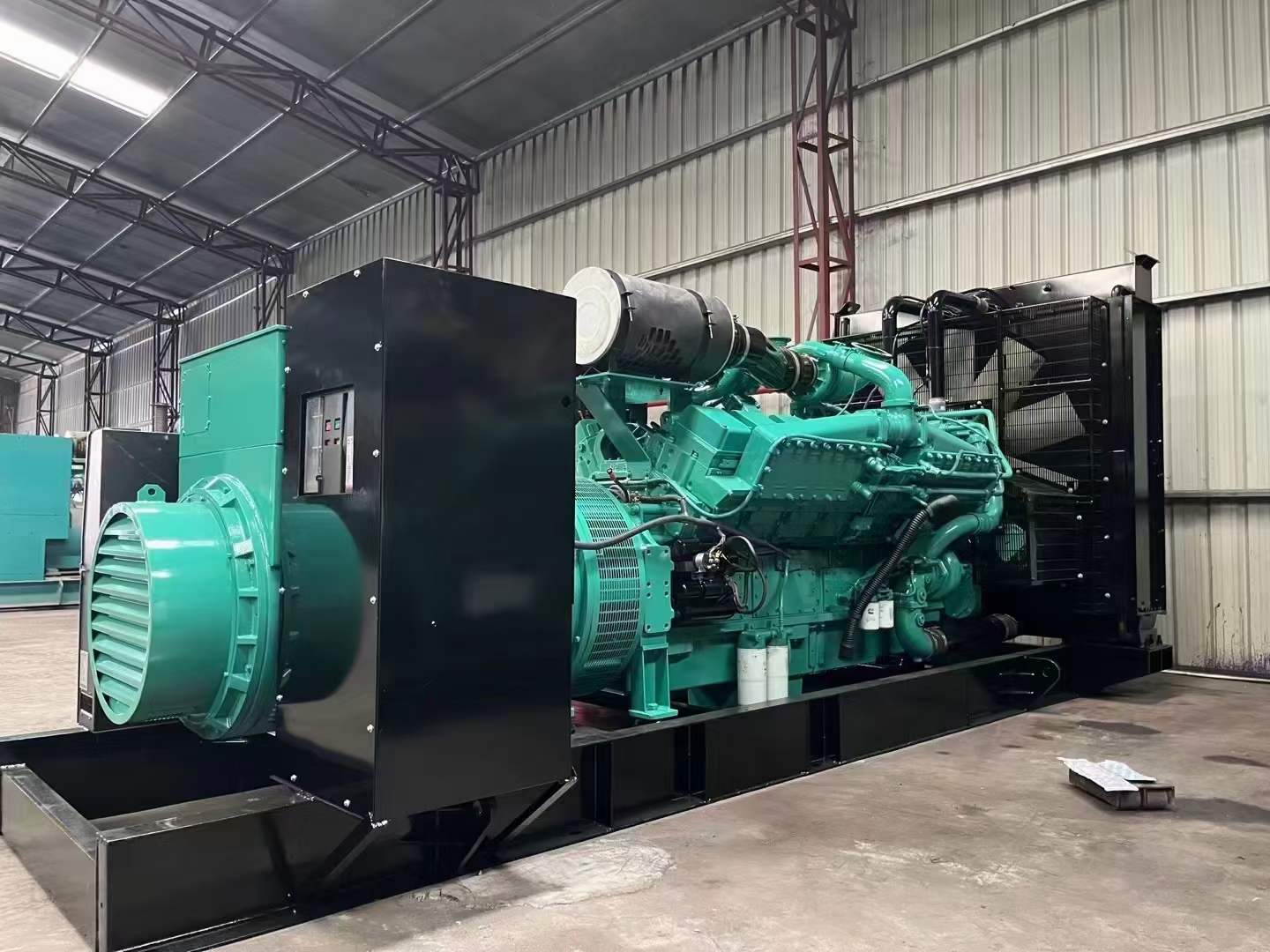 雷州如何降低 800kW 柴油发电机输出电流的波动？